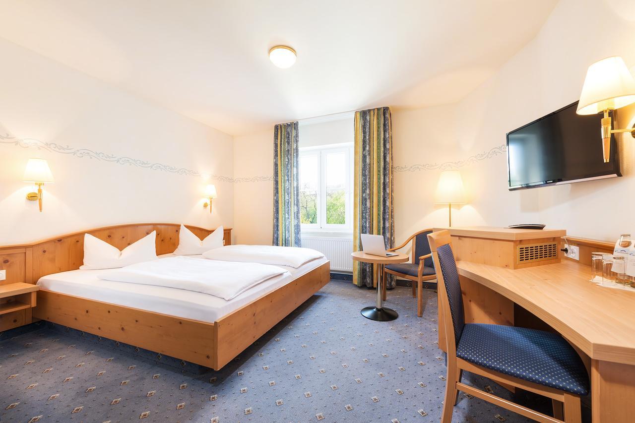 Hotel Landgasthof Hofmeier Hetzenhausen Екстериор снимка