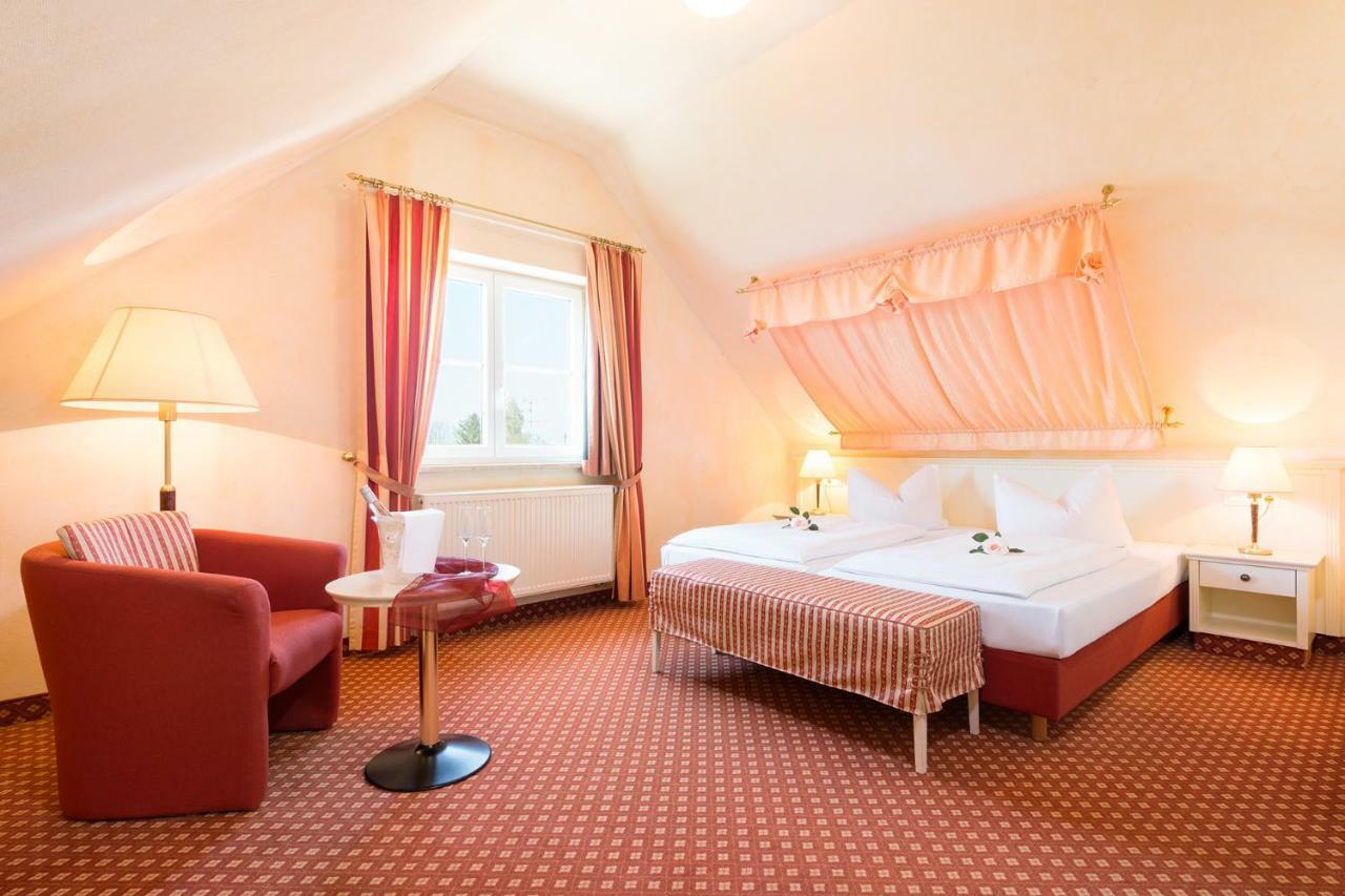 Hotel Landgasthof Hofmeier Hetzenhausen Екстериор снимка